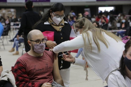 Más de 5 mil docentes manifestaron que no quieren vacunarse