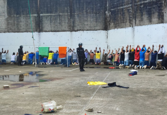 Más de 40 presos muertos en nuevo motín en una cárcel de Ecuador